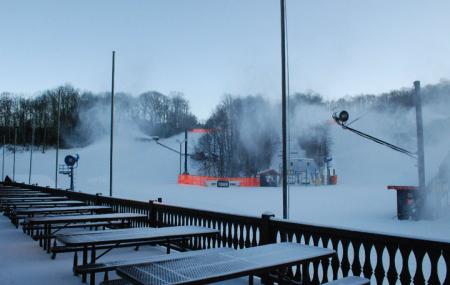 Appalachian Ski Mountain Image