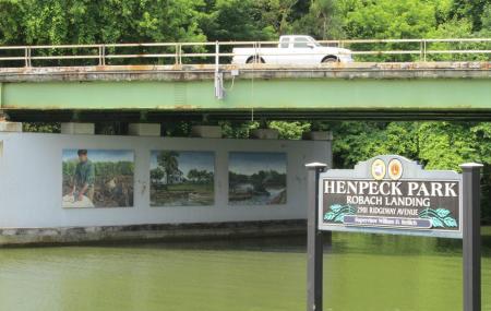 Henpeck Park Image