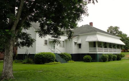 Hank Williams Museum Image