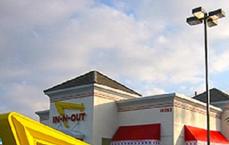 In-n-out Burger Image