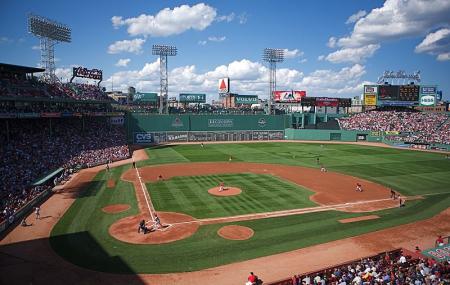 Fenway Park, Boston | Ticket Price | Timings | Address: TripHobo