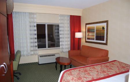 Courtyard By Marriott St. George Image