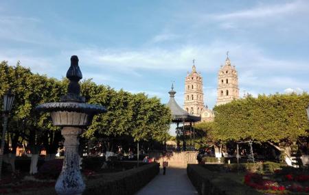 Jardin Principal Image