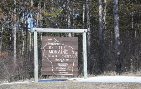 Kettle Moraine Red Oaks State Natural Area Image