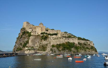 aragonese castle ischia ticket address near hotel