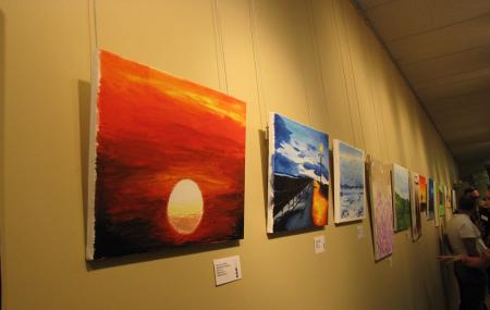 Steinbach Arts Council Hall Gallery Image