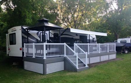 Mohawk Bay Trailer Park Image