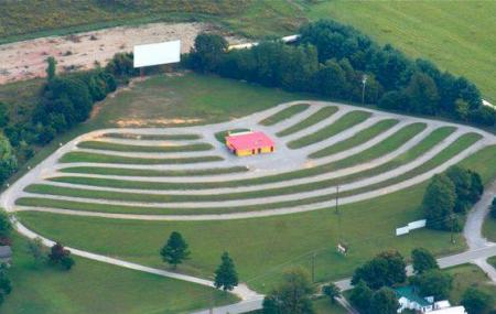 Skyline Drive-in Theatre Image