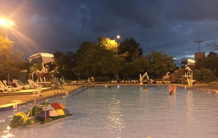 Park Forest Aqua Center Image