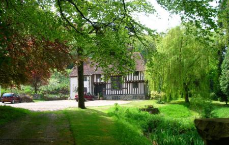 Filching Manor Motor Museum Image