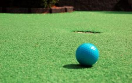 South Windsor Mini Golf Image