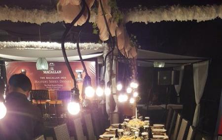 The Peak Resort Dining Image