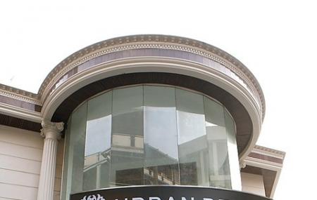Urban Retreat Bangkok Asok Branch Image