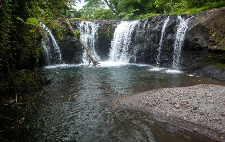 Togitogiga Waterfall Image