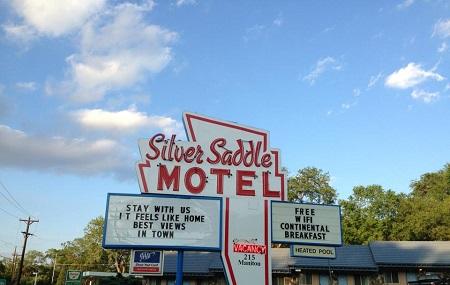 Silver Saddle Motel Image