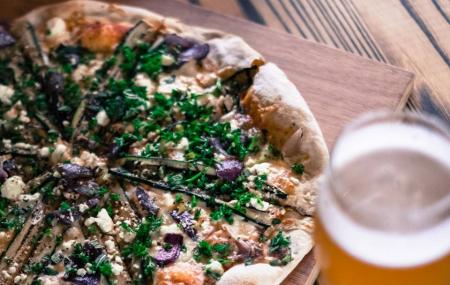 Crate Brewery & Pizzeria Image