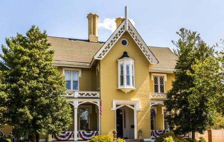 Inn At Woodhaven Image