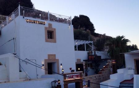 Courtyard Bar Image