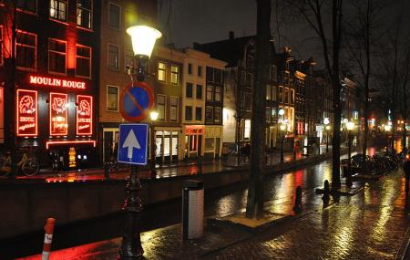 Moulin Rouge Image