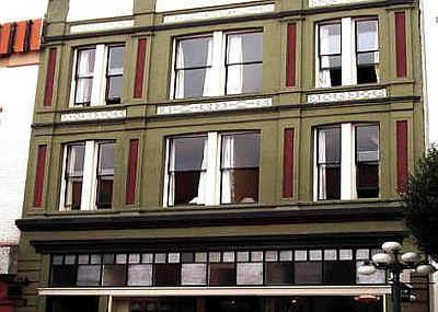 Royal Victoria Suites Image