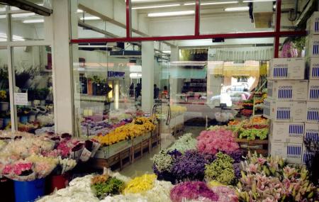 Pak Khlong Market (flower Market) Image