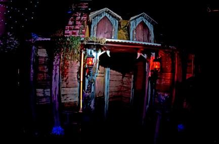 Gravestone Manor. Image