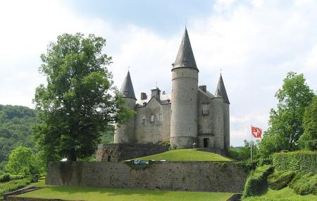 Castle Of Veves Image