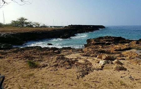 Waianae Boat Harbor Image
