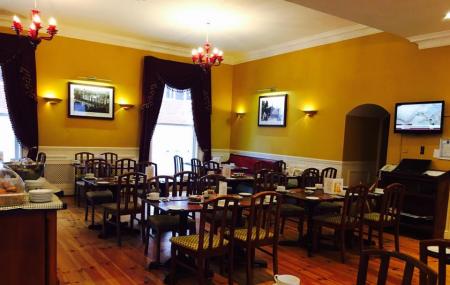 Dublin Central Inn Image
