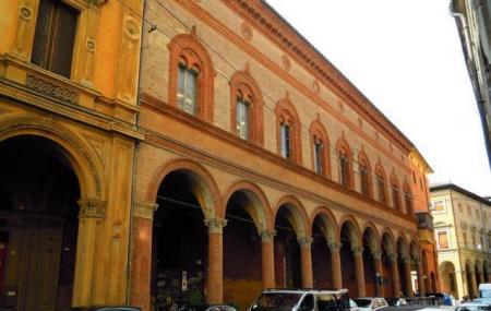 Felicini Palace Image