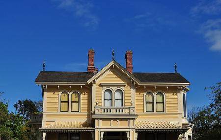 Carr House Image