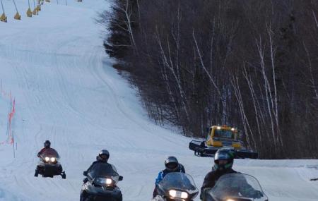 Stratton Snowmobile Tours Image