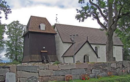 Saby Kyrka Image