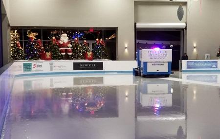The Ice Rink At The Woodlands Town Cebter Image
