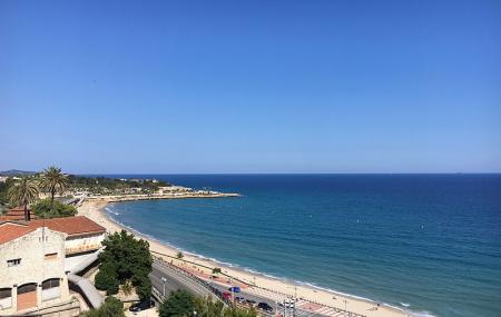 Mediterranean Balcony Image