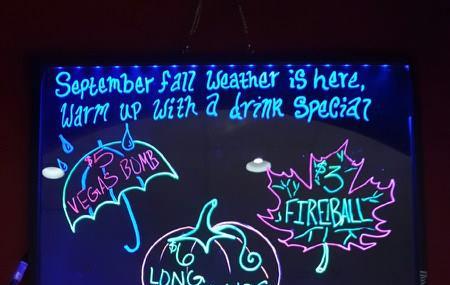 Longshots Sports Bar Image