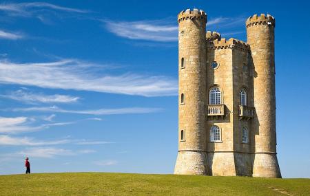 Broadway Tower Country Park Image