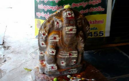 Ista Kameswari Temple Image