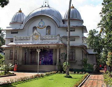 Sri Ramakrishna Advaita Ashram Image