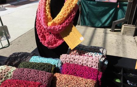 Sunday Artisan Market Image