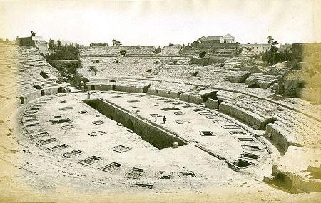 Flavian Amphitheater Image