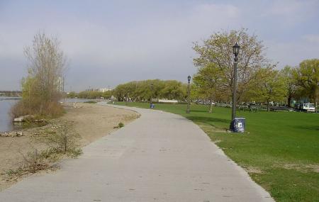 Waterfront Trail Image