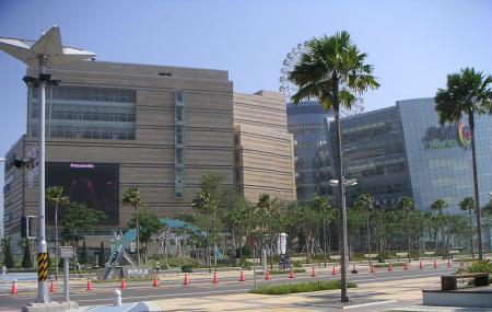 Dream Mall Image