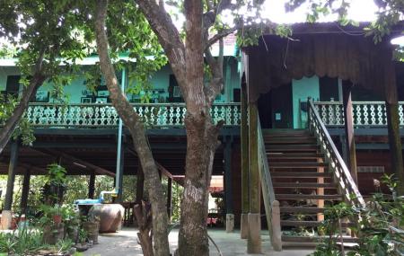 Mrs. Bun Roeung's Ancient House Image