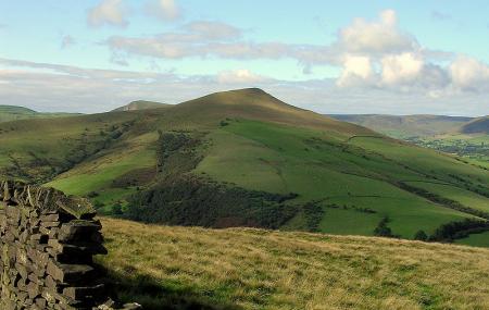 Ridge Walk Mam Tor To Losehill Image