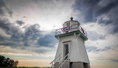 Port Clinton Lighthouse Image