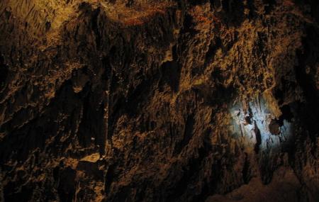 Anna Sinter Cave Image