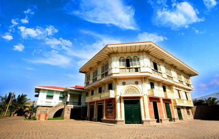 Las Casas Filipinas De Acuzar Image