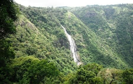 Seetharkundu Waterfalls Nelliyampathy Image
