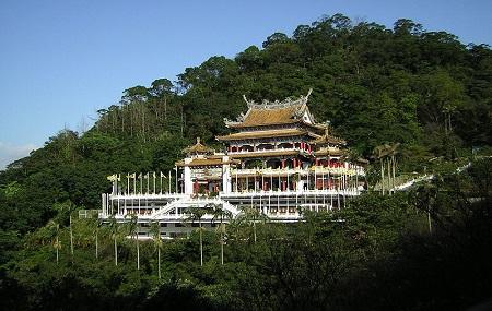 Chih Nan Temple Image